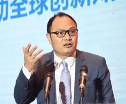 罗响
